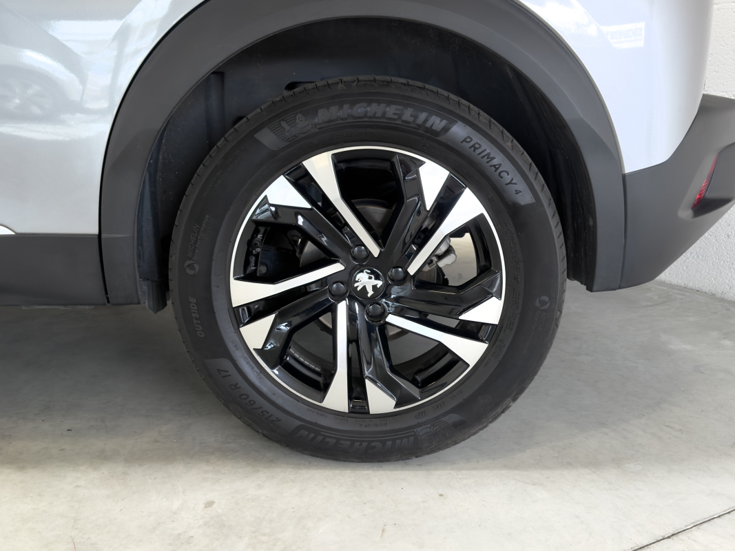 Peugeot 2008 — 31