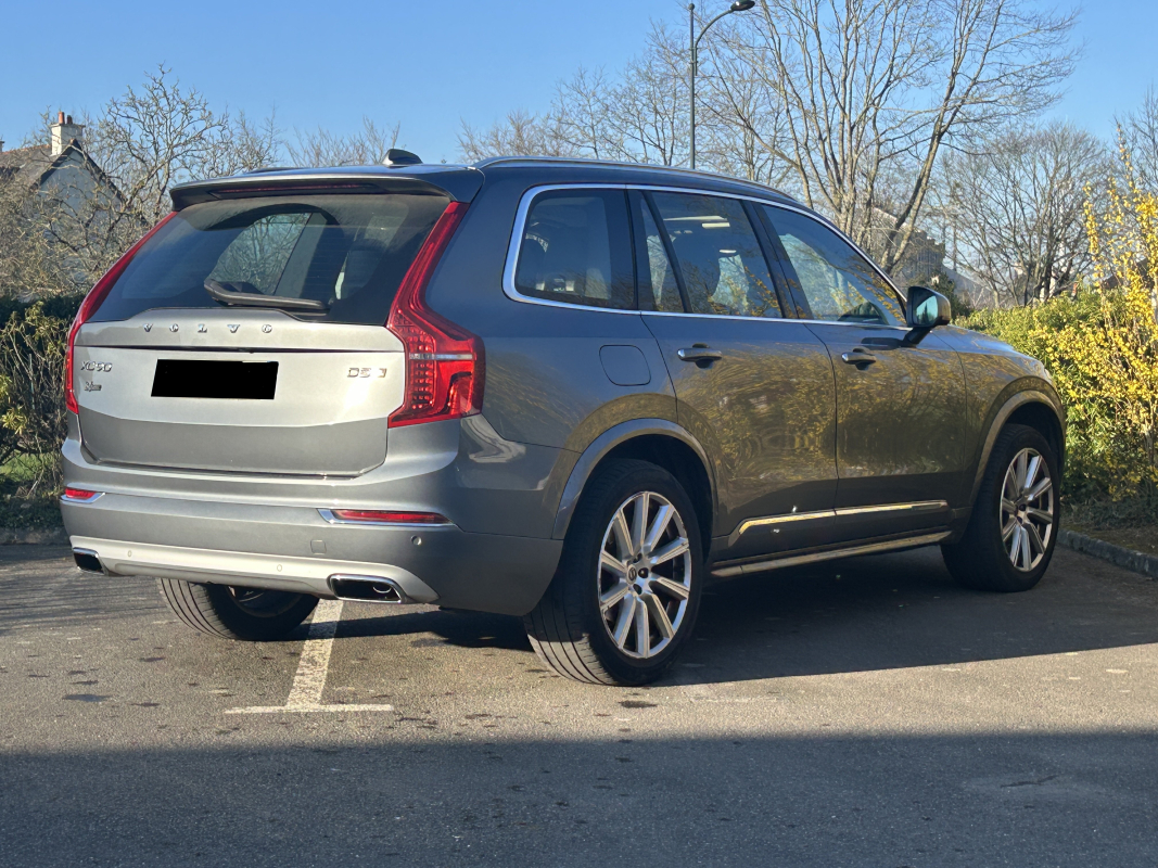 Volvo XC90 — 6
