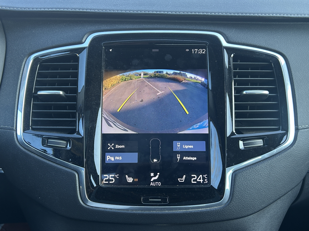 Volvo XC90 — 20