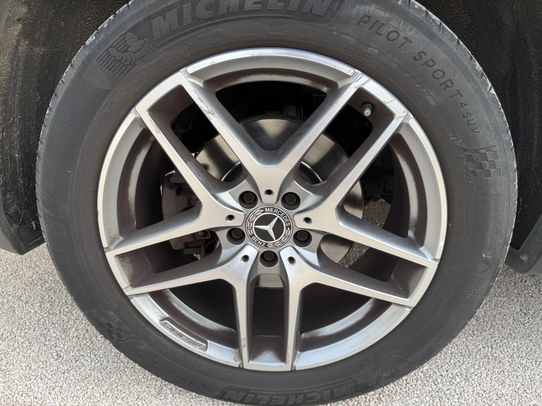 Mercedes GLC — 24