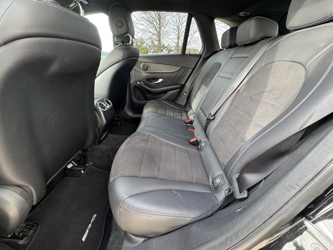 Mercedes GLC — 21
