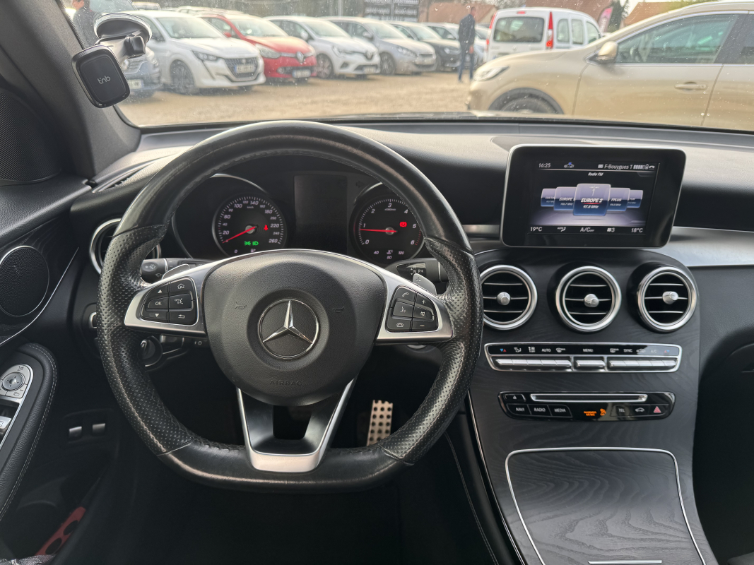 Mercedes GLC — 14