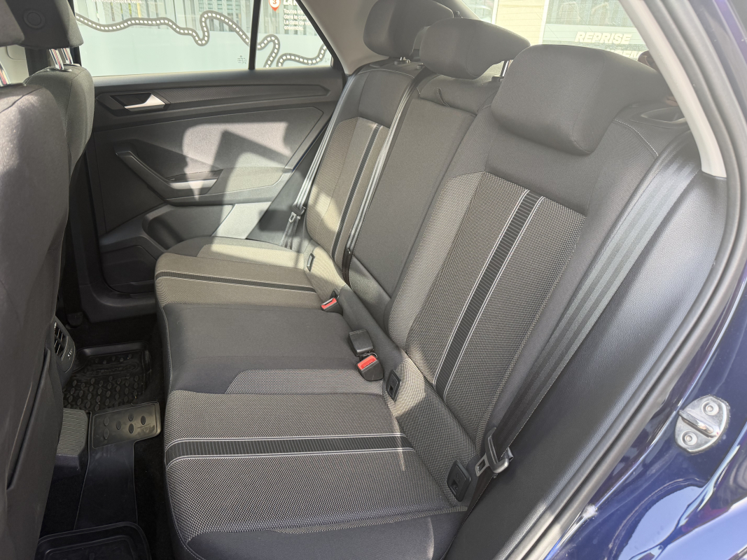 Volkswagen T-roc — 16