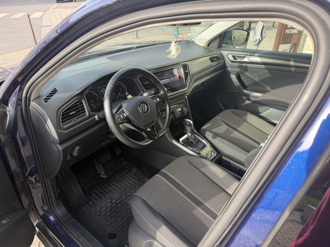 Volkswagen T-roc — 13