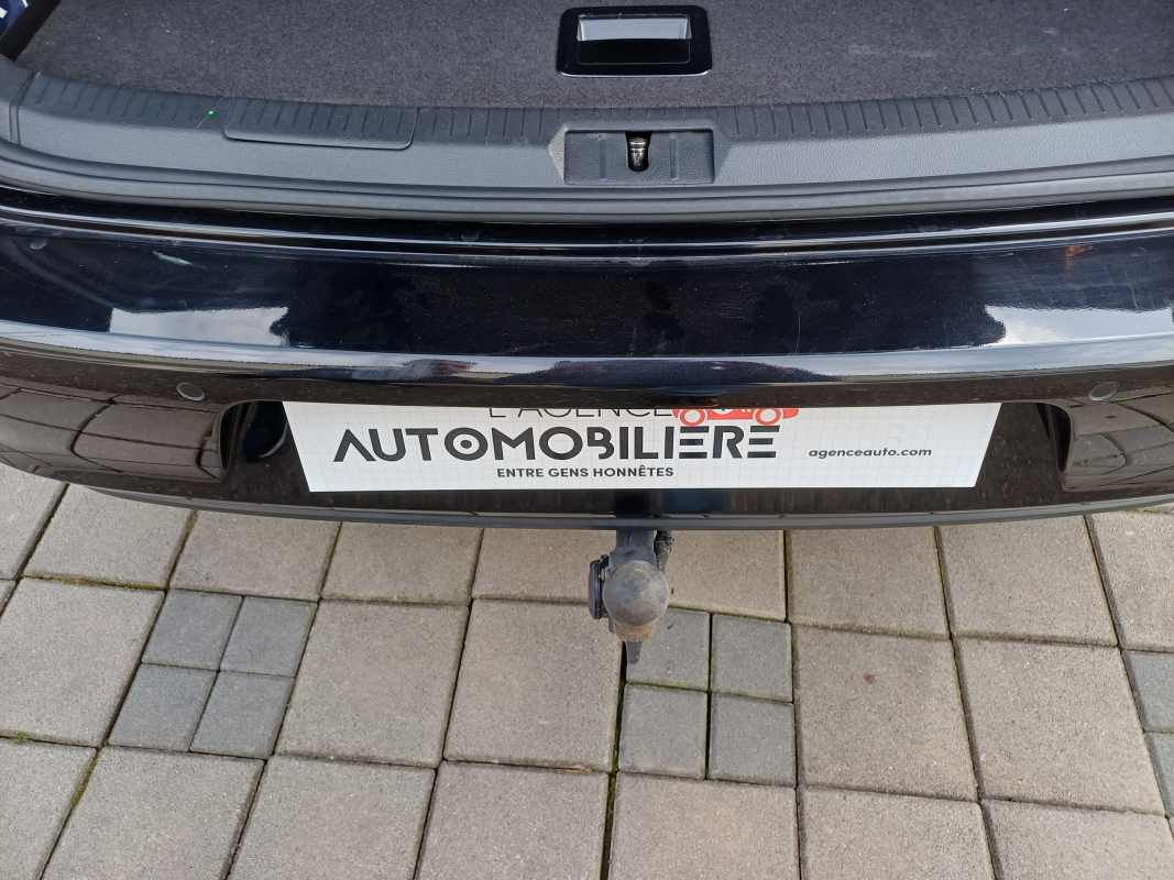 Volkswagen Golf — 31