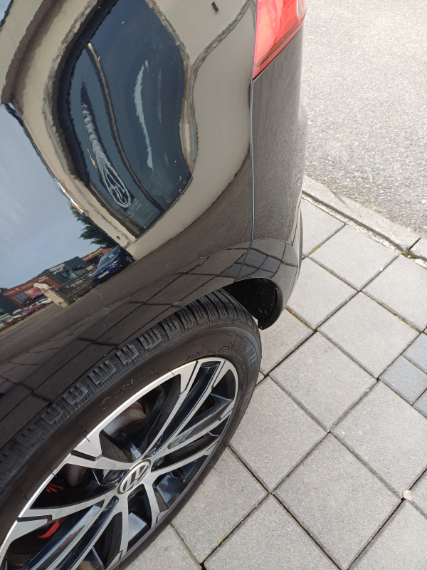 Volkswagen Golf — 28