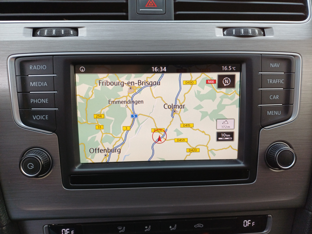 Volkswagen Golf — 15