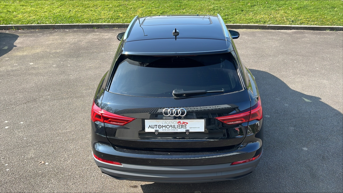 Audi Q3 — 10