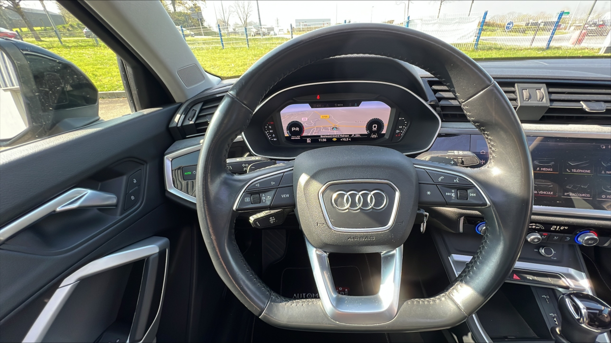 Audi Q3 — 17