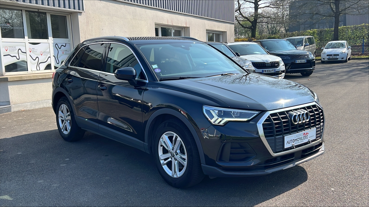 Audi Q3 — 7