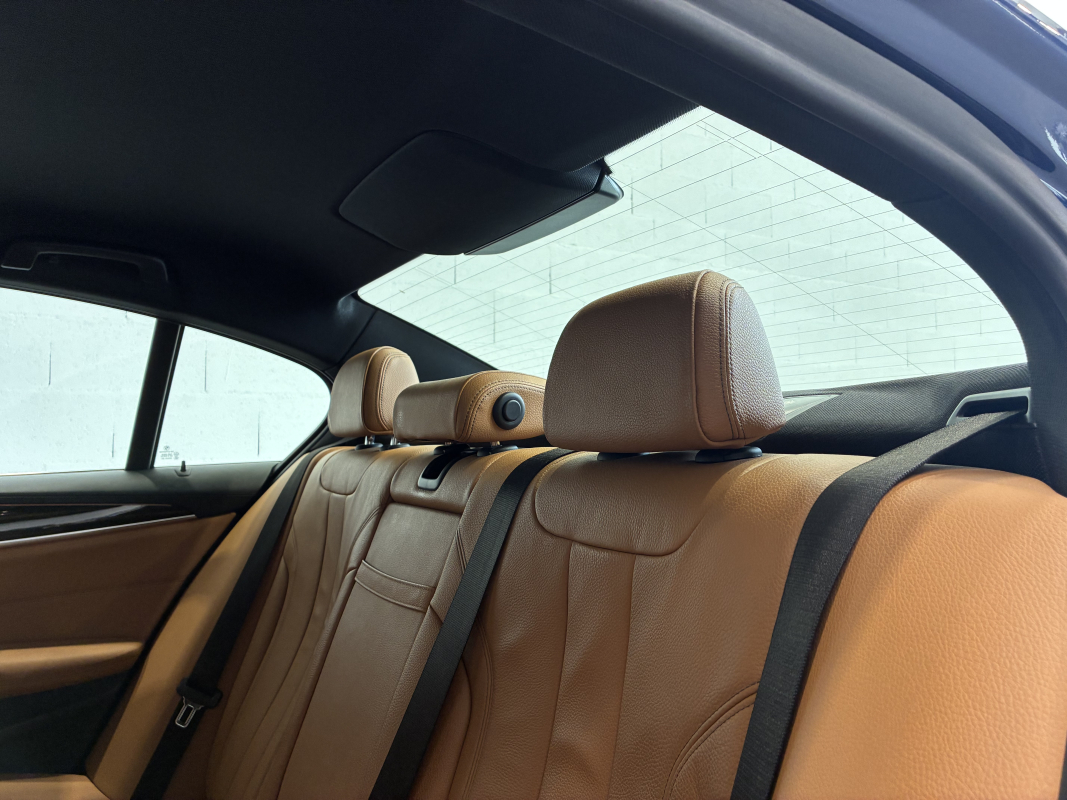 Bmw Série 5 — 18