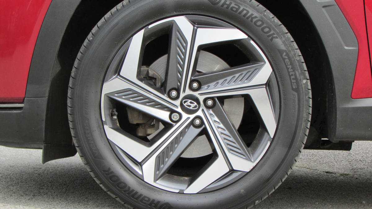 Hyundai Tucson — 7
