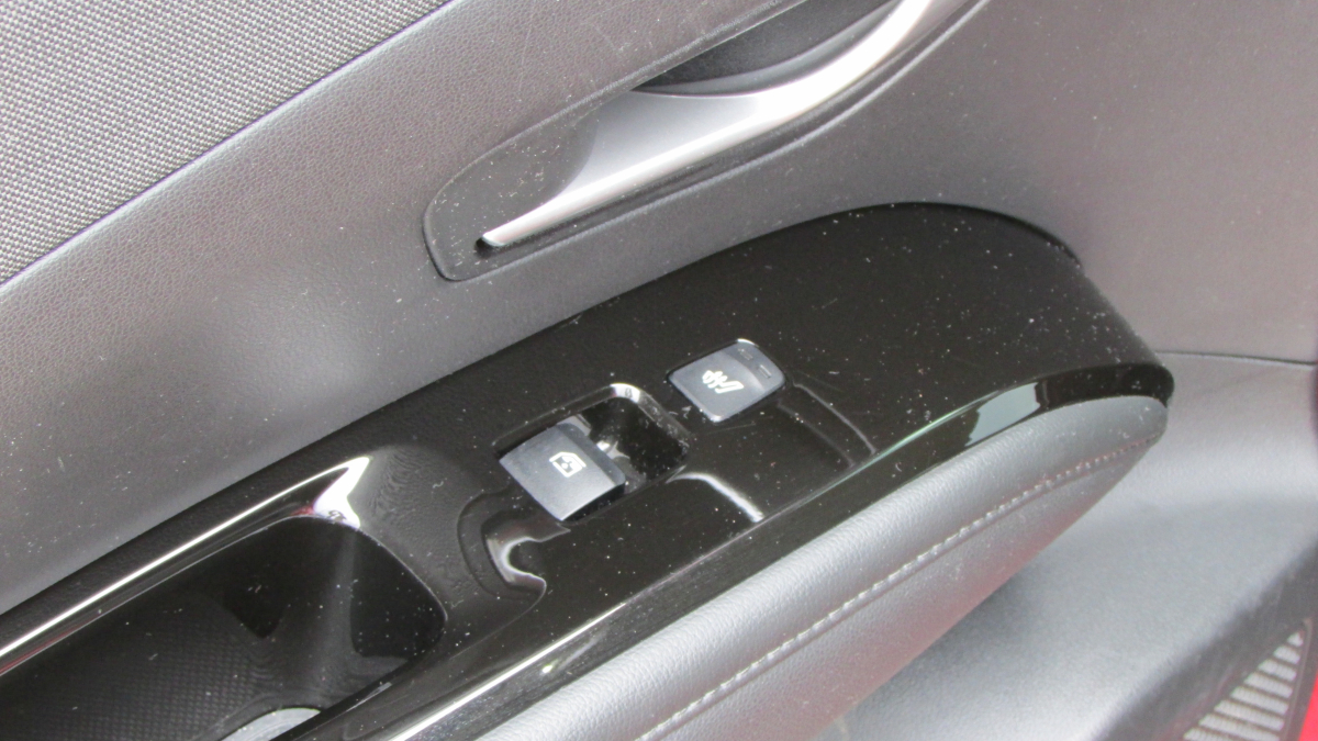 Hyundai Tucson — 16