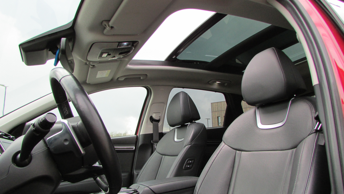 Hyundai Tucson — 13