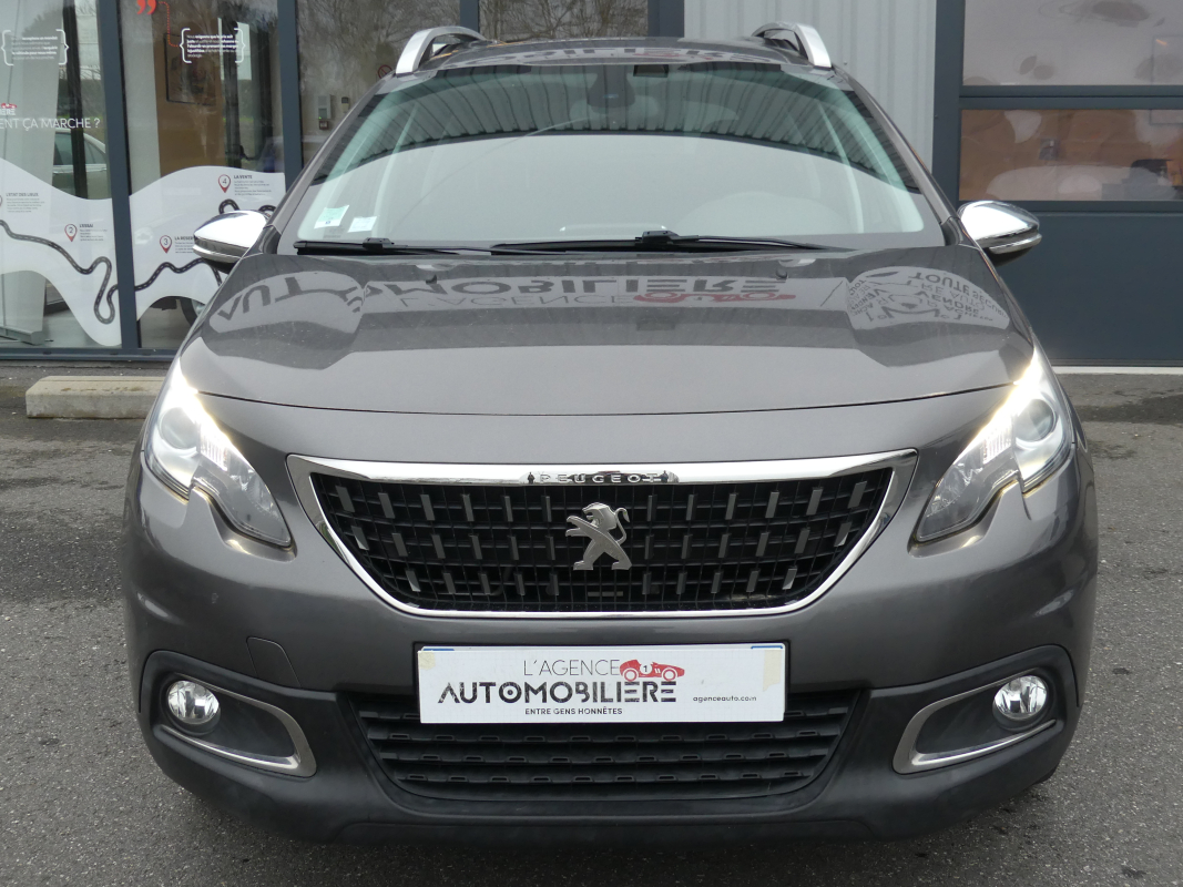 Peugeot 2008 — 8