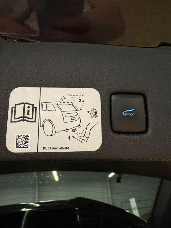 Ford Kuga — 15