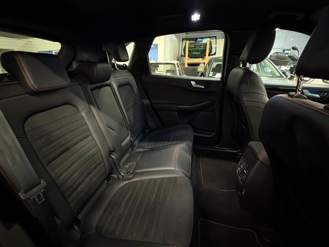 Ford Kuga — 11