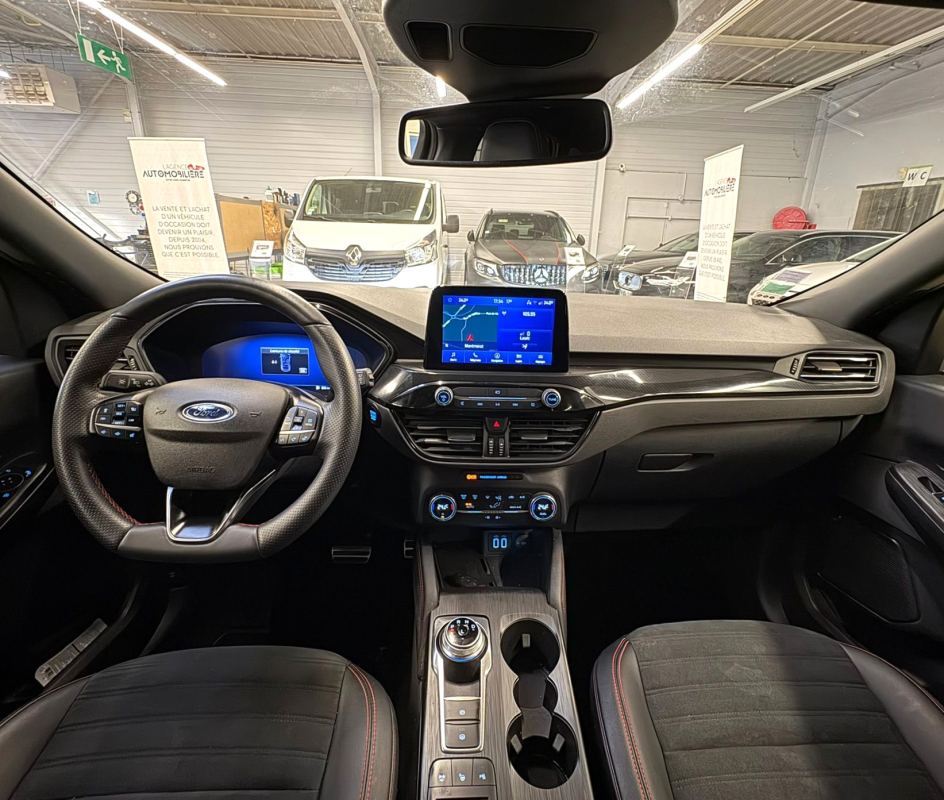 Ford Kuga — 7
