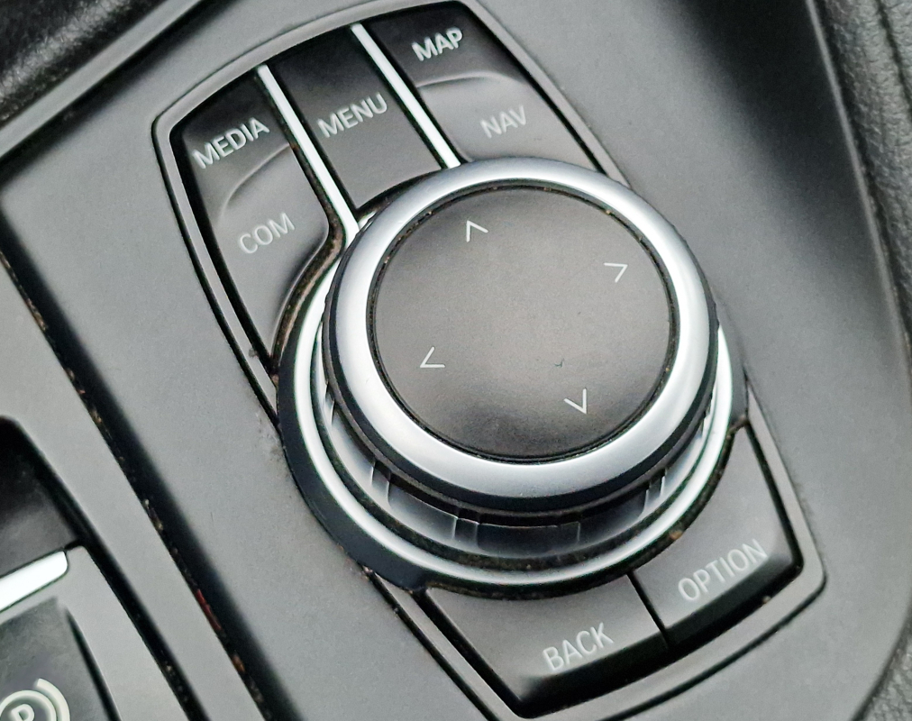 Bmw X1 — 13