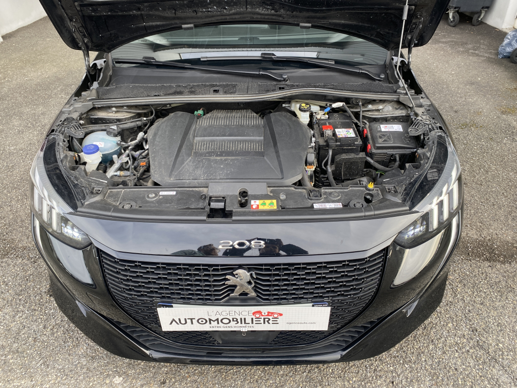 Peugeot e-208 — 25