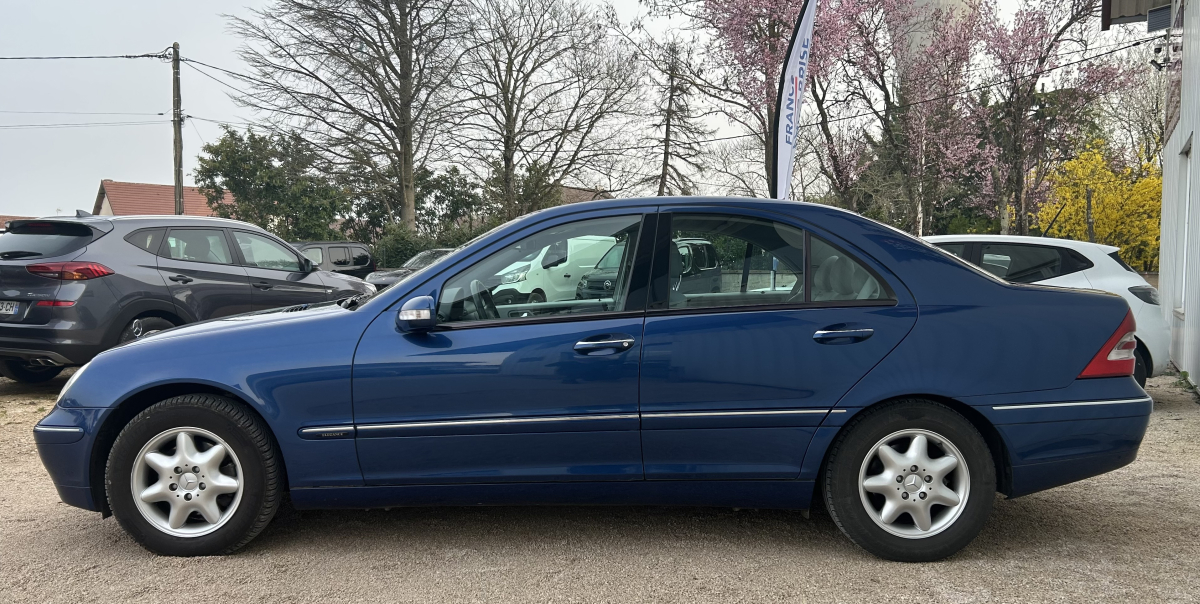 Mercedes Classe C — 5