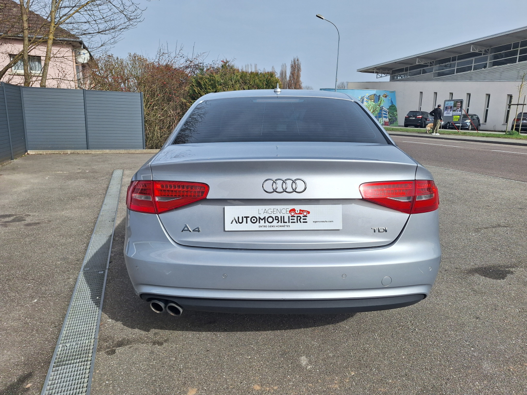 Audi A4 — 6