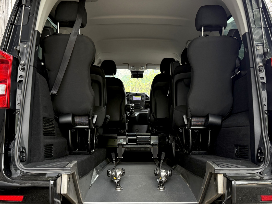 Mercedes Vito — 12