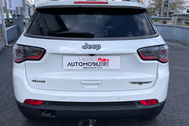 Jeep Compass — 3