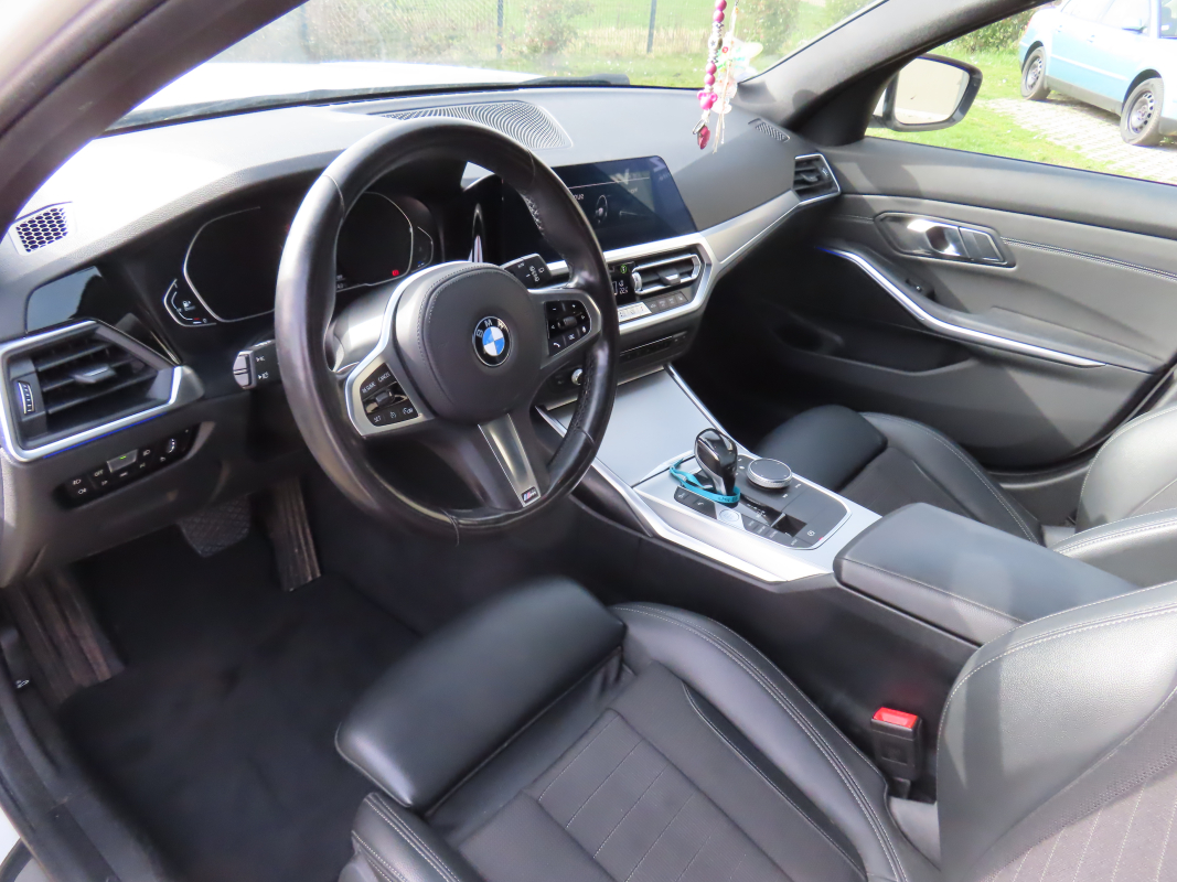 Bmw Série 3 Touring — 9