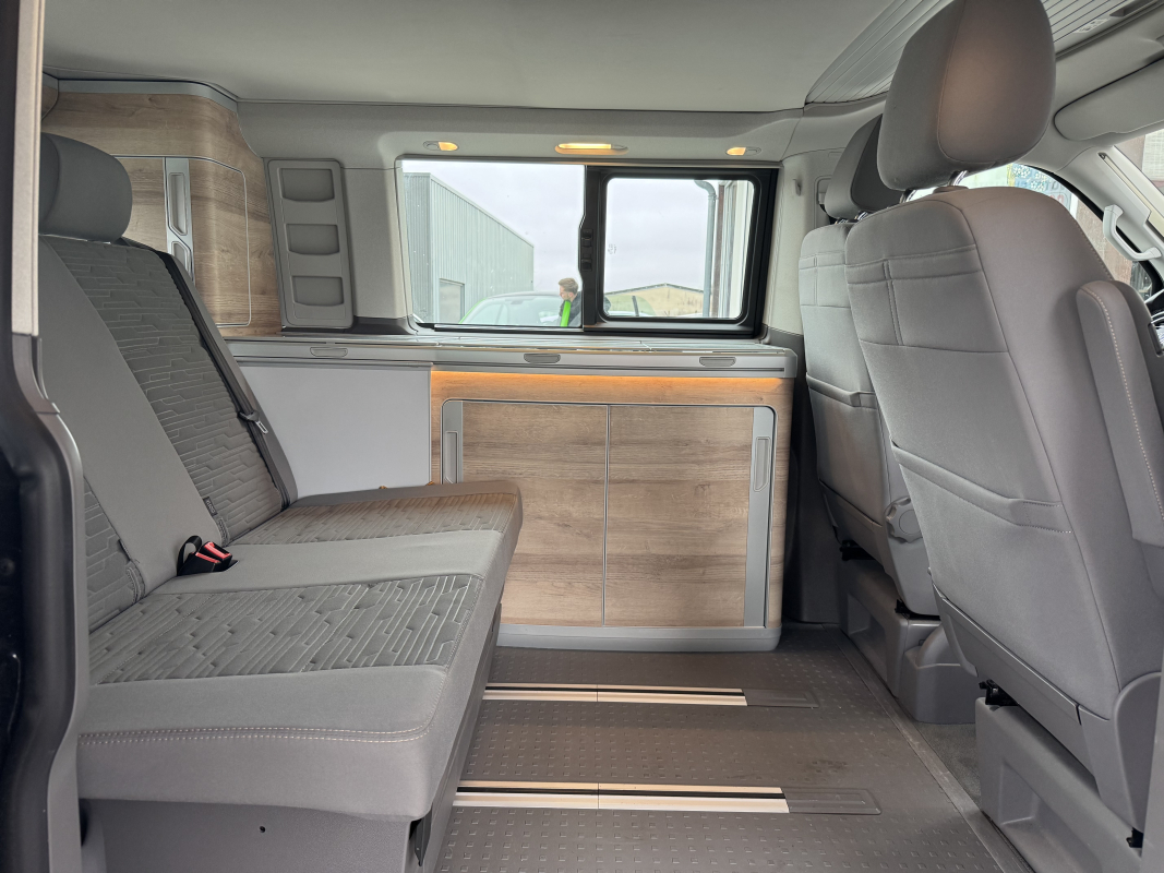 Volkswagen California — 12