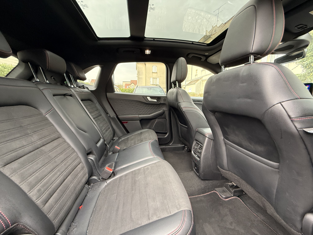 Ford Kuga — 13