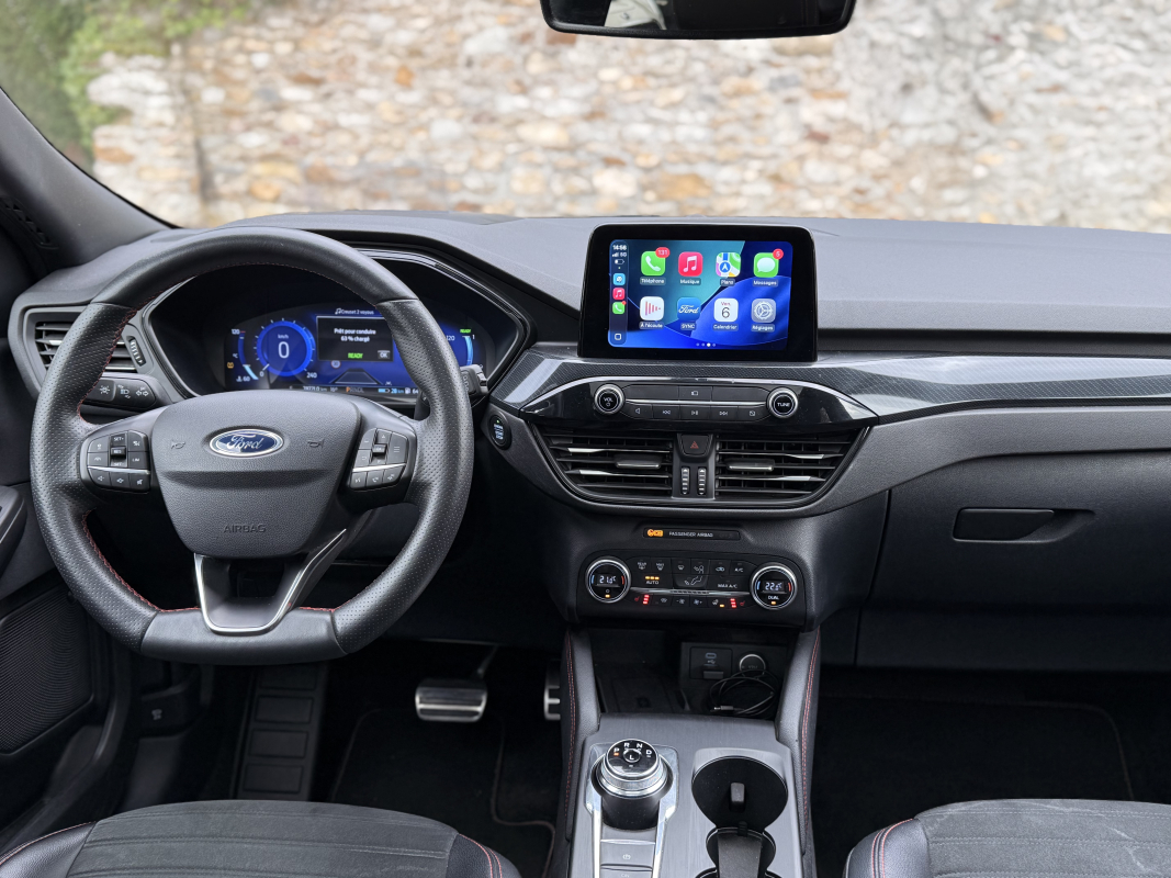 Ford Kuga — 16