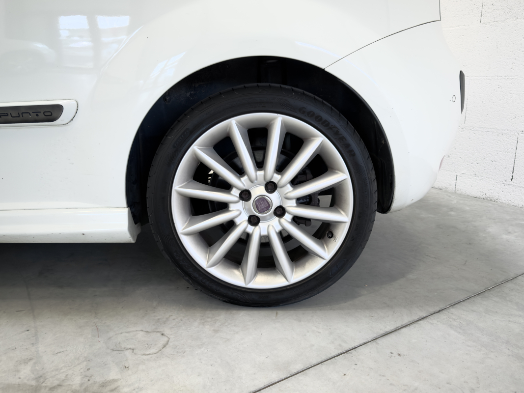 Fiat Punto — 25