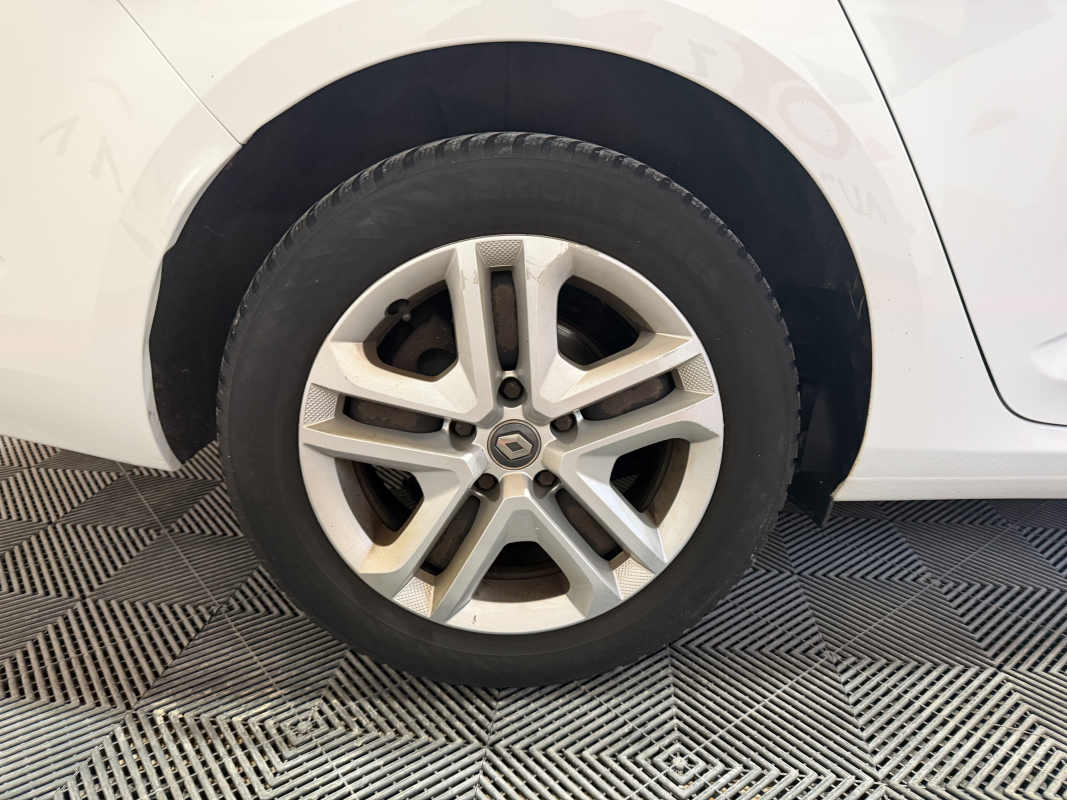 Renault Megane — 22