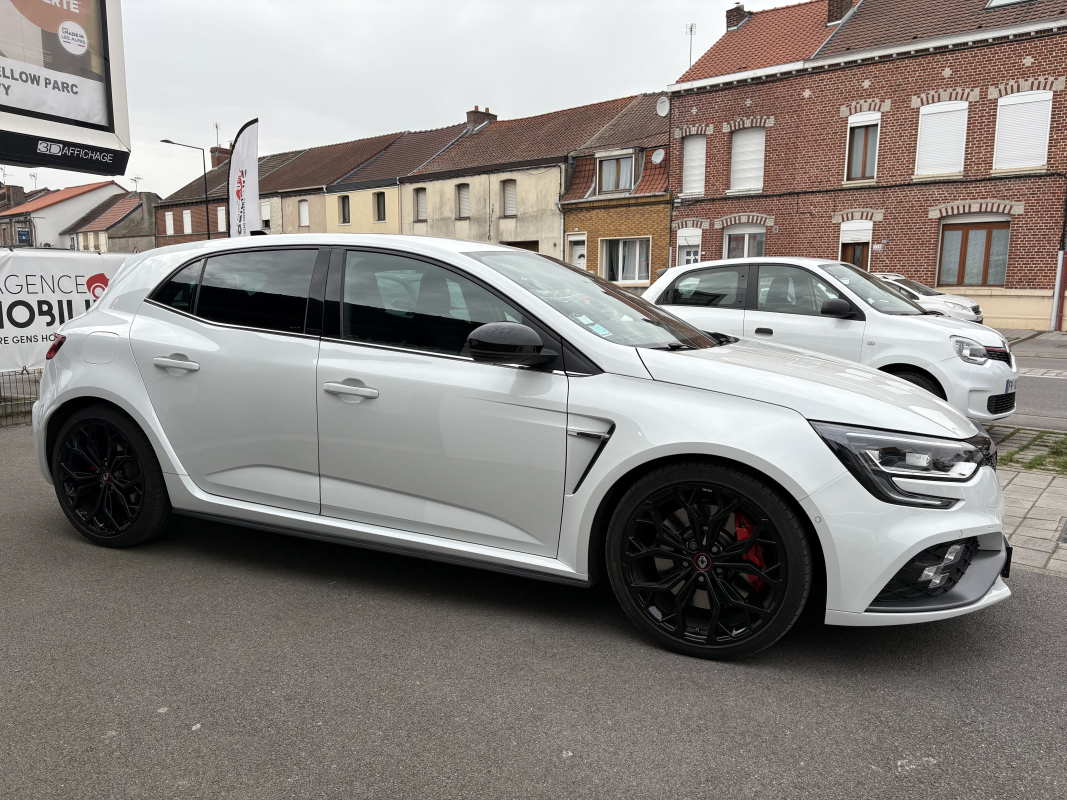 Renault Megane — 6