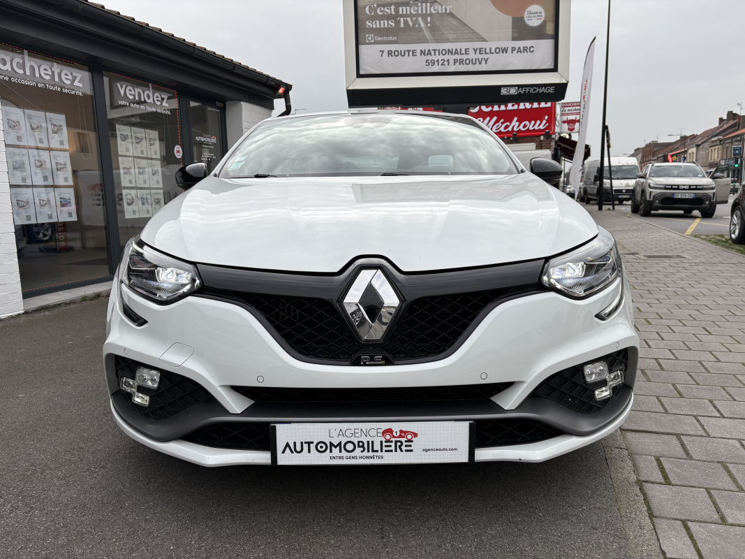 Renault Megane — 8