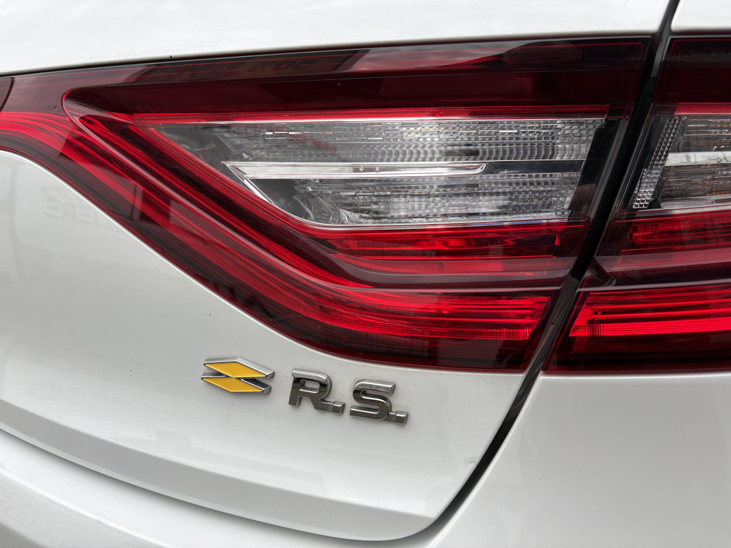 Renault Megane — 40