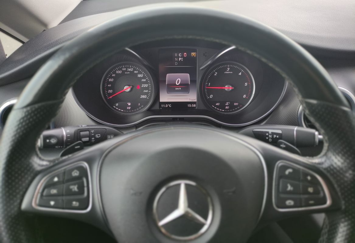 Mercedes Classe V — 20