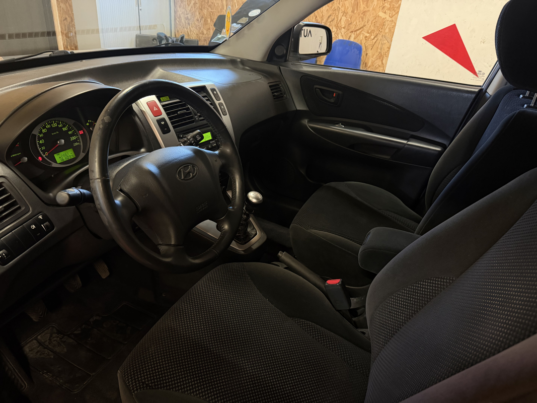 Hyundai Tucson — 8