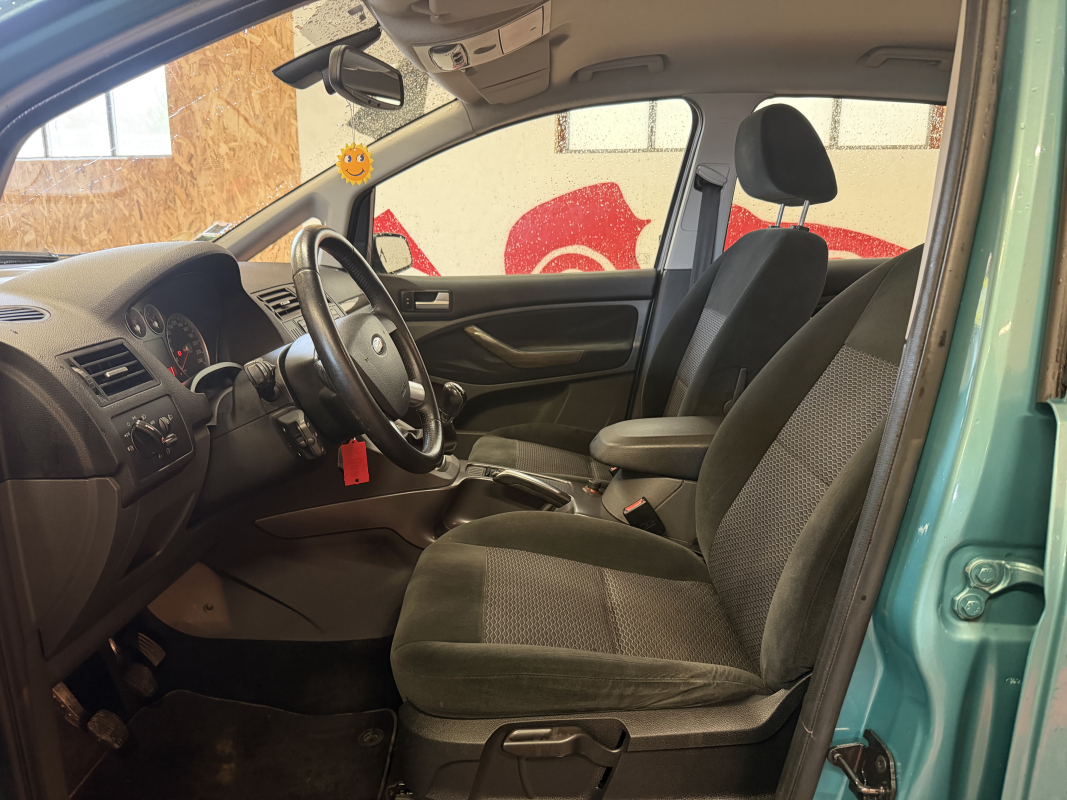 Ford Focus — 8