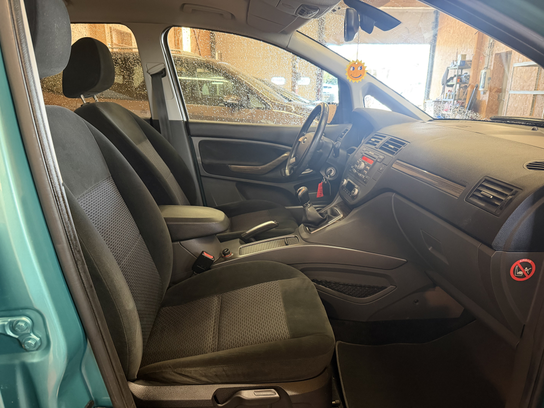 Ford Focus — 11