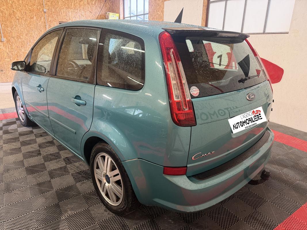 Ford Focus — 3