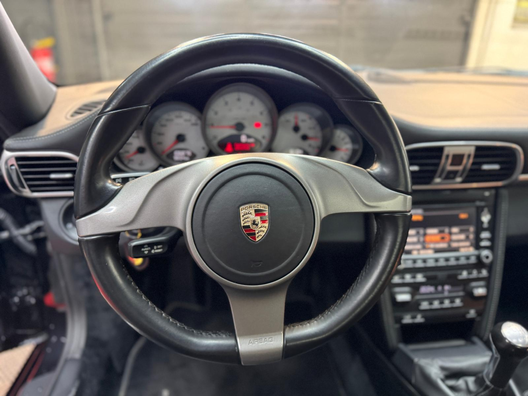 Porsche 911 — 14