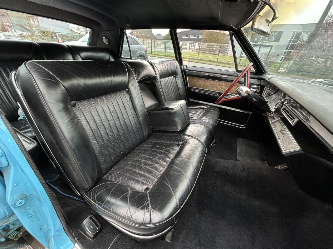 Cadillac Fleetwood — 26