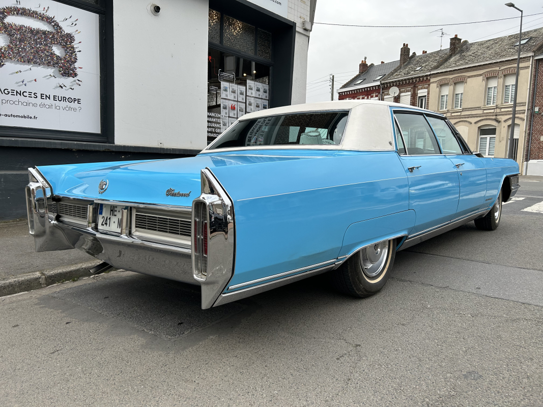 Cadillac Fleetwood — 6