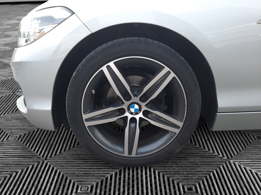 Bmw Série 1 — 28
