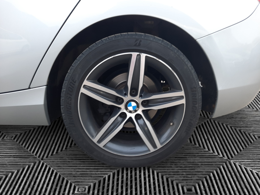 Bmw Série 1 — 29