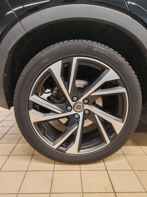 Volvo XC40 — 22