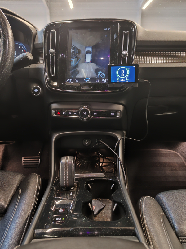 Volvo XC40 — 21