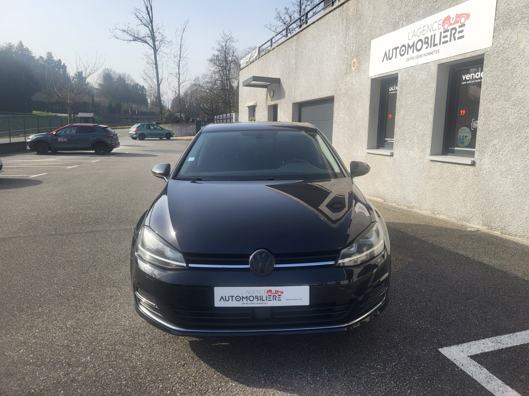 Volkswagen Golf — 8